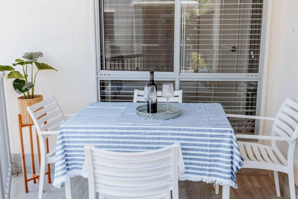 Brand New Coolum Beach Oasis Apartment Exterior photo