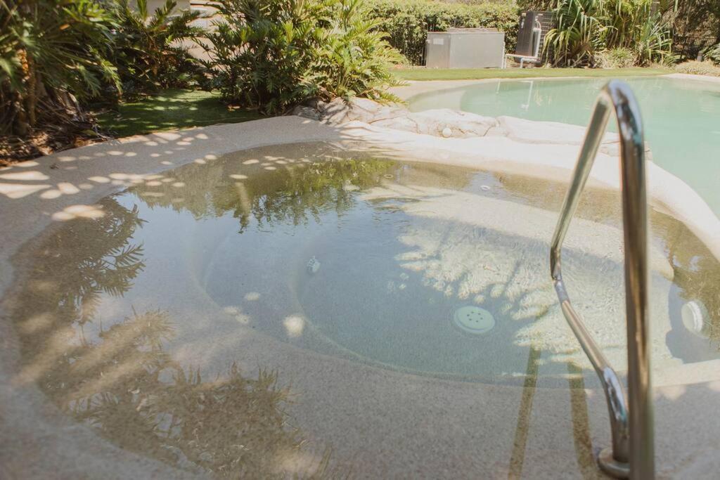 Brand New Coolum Beach Oasis Apartment Exterior photo